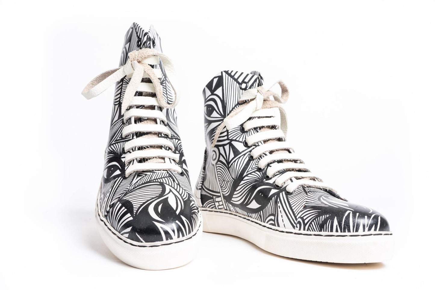 PRINTED EYE BW SNEAKERS