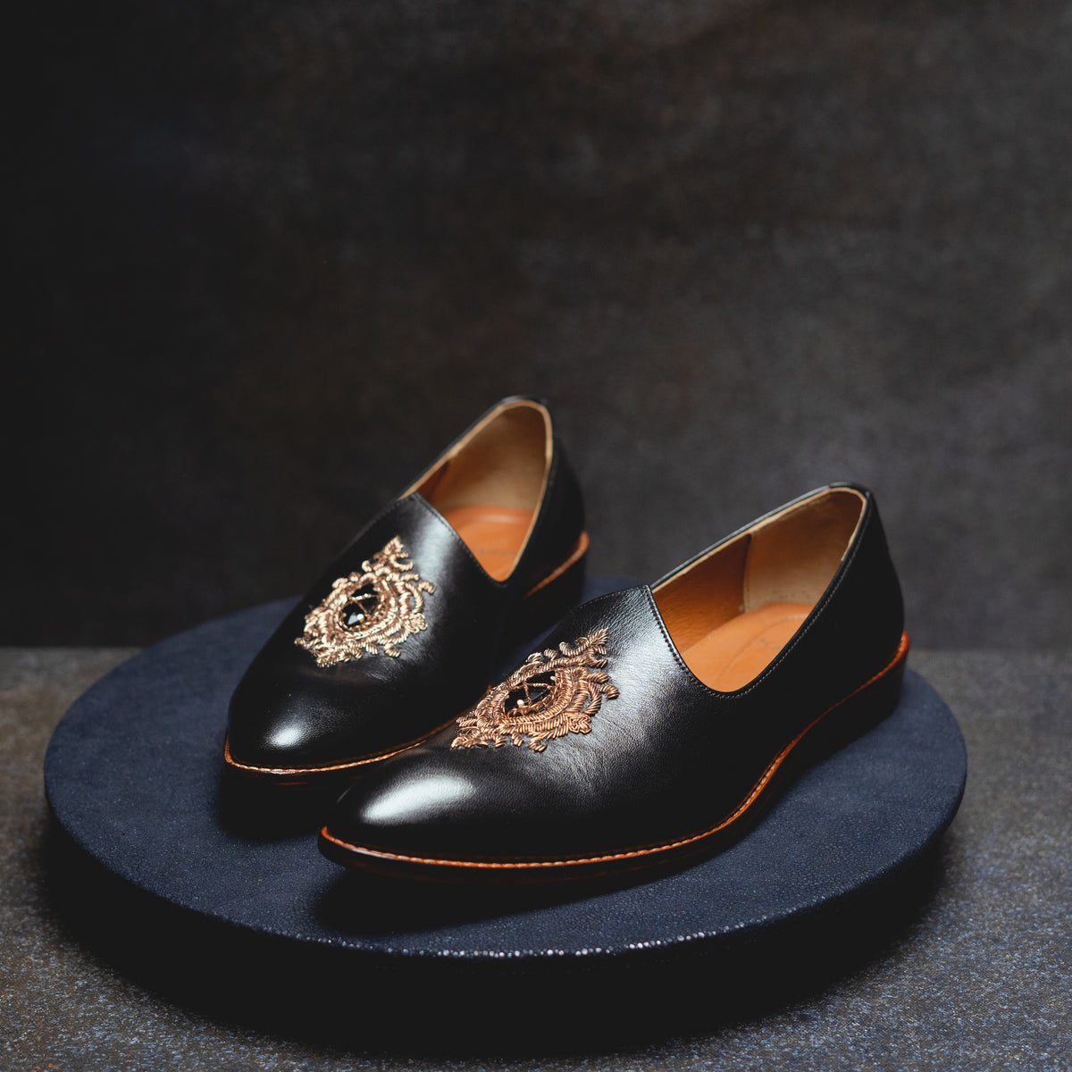 Black Gem Jutti
