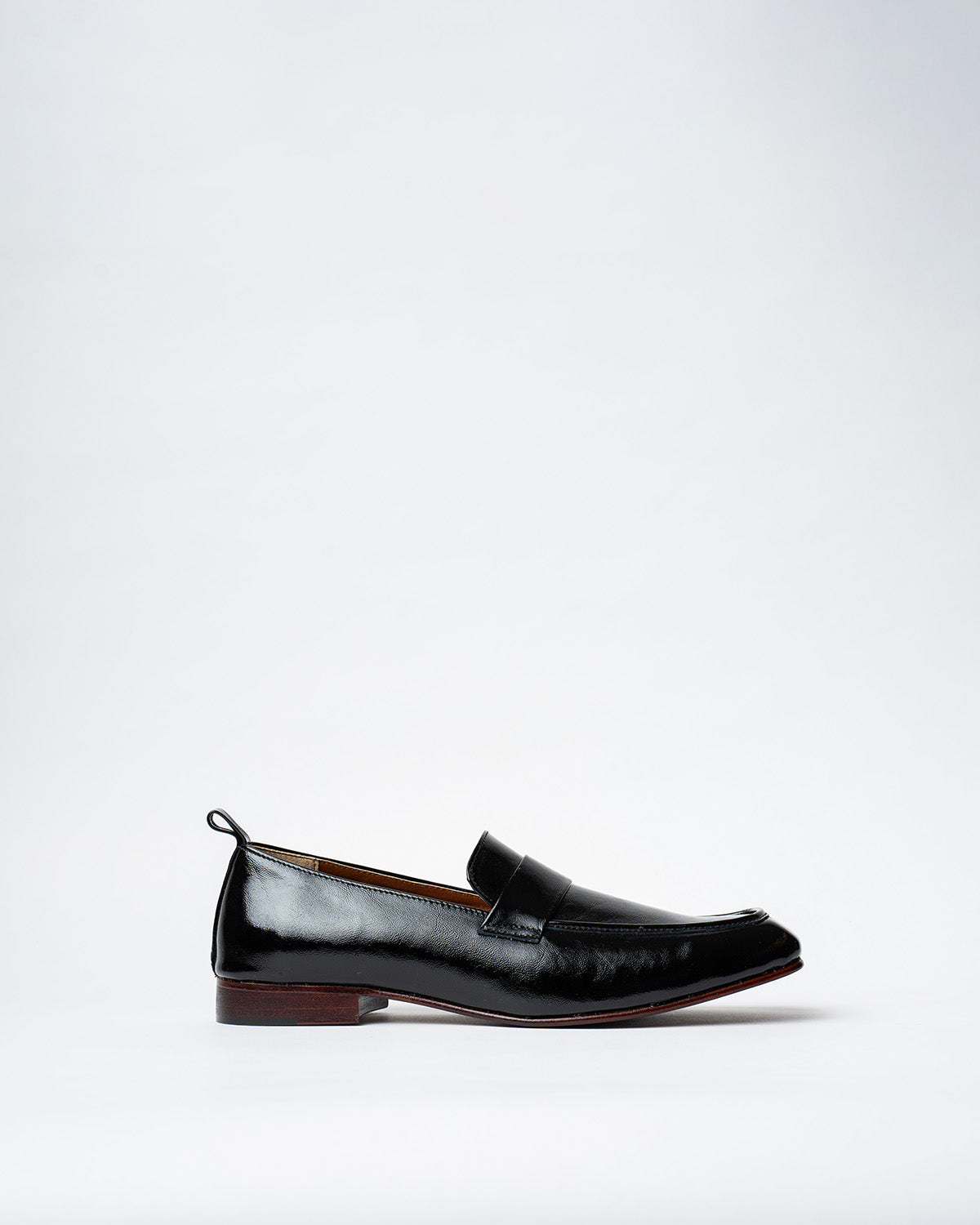 EVENING LOAFER WITH ASQUARE TOE