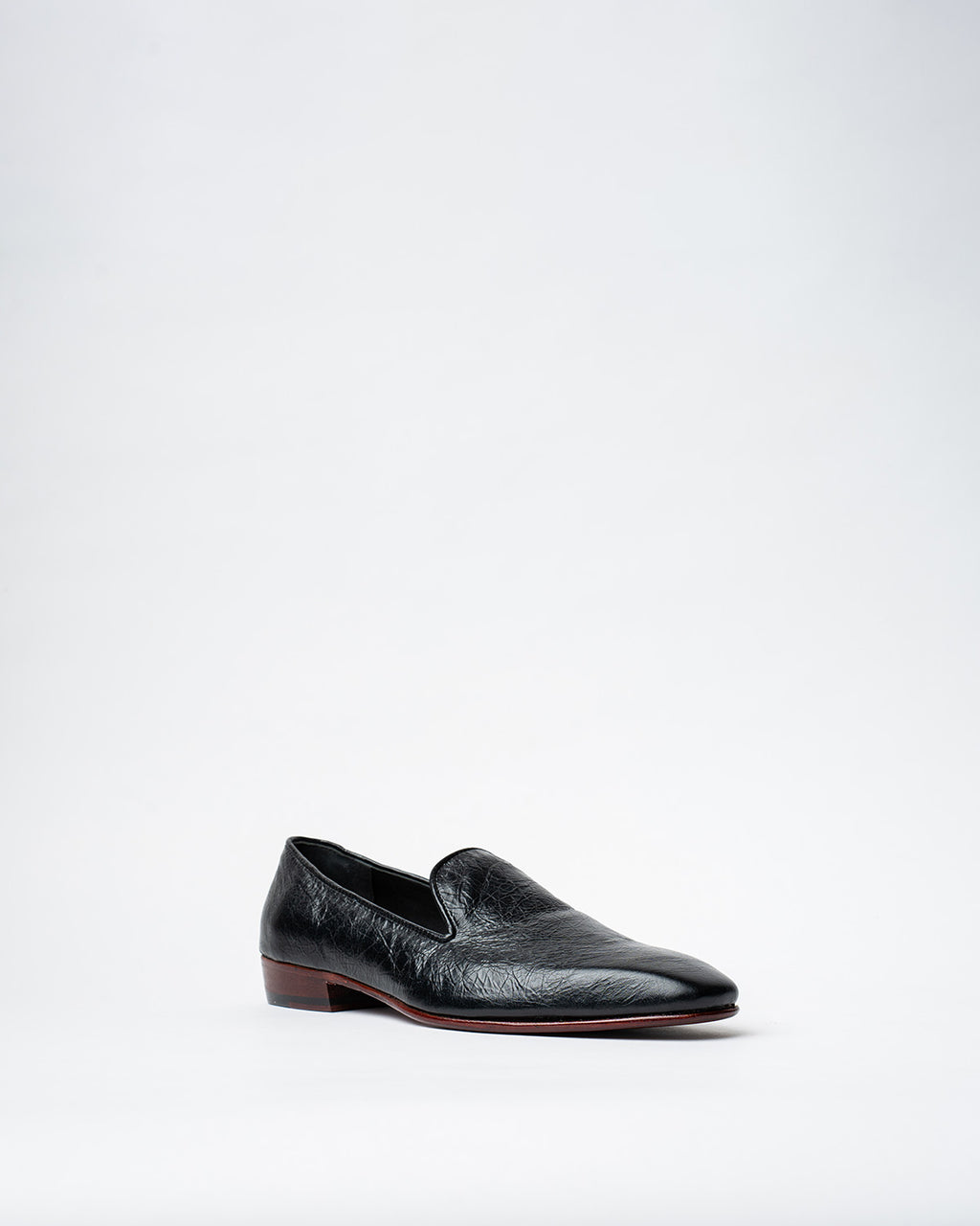 EVENING SLIP-ONS WITH AN ALMOND TOE, EASY TO SLIDE IN SHOES
