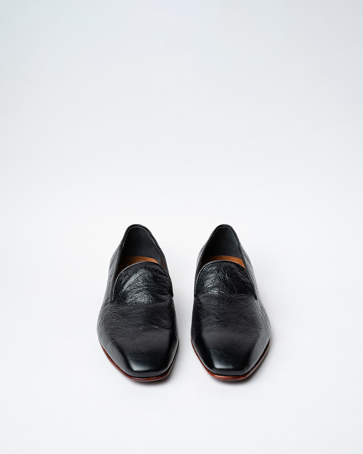 EVENING SLIP-ONS WITH AN ALMOND TOE, EASY TO SLIDE IN SHOES