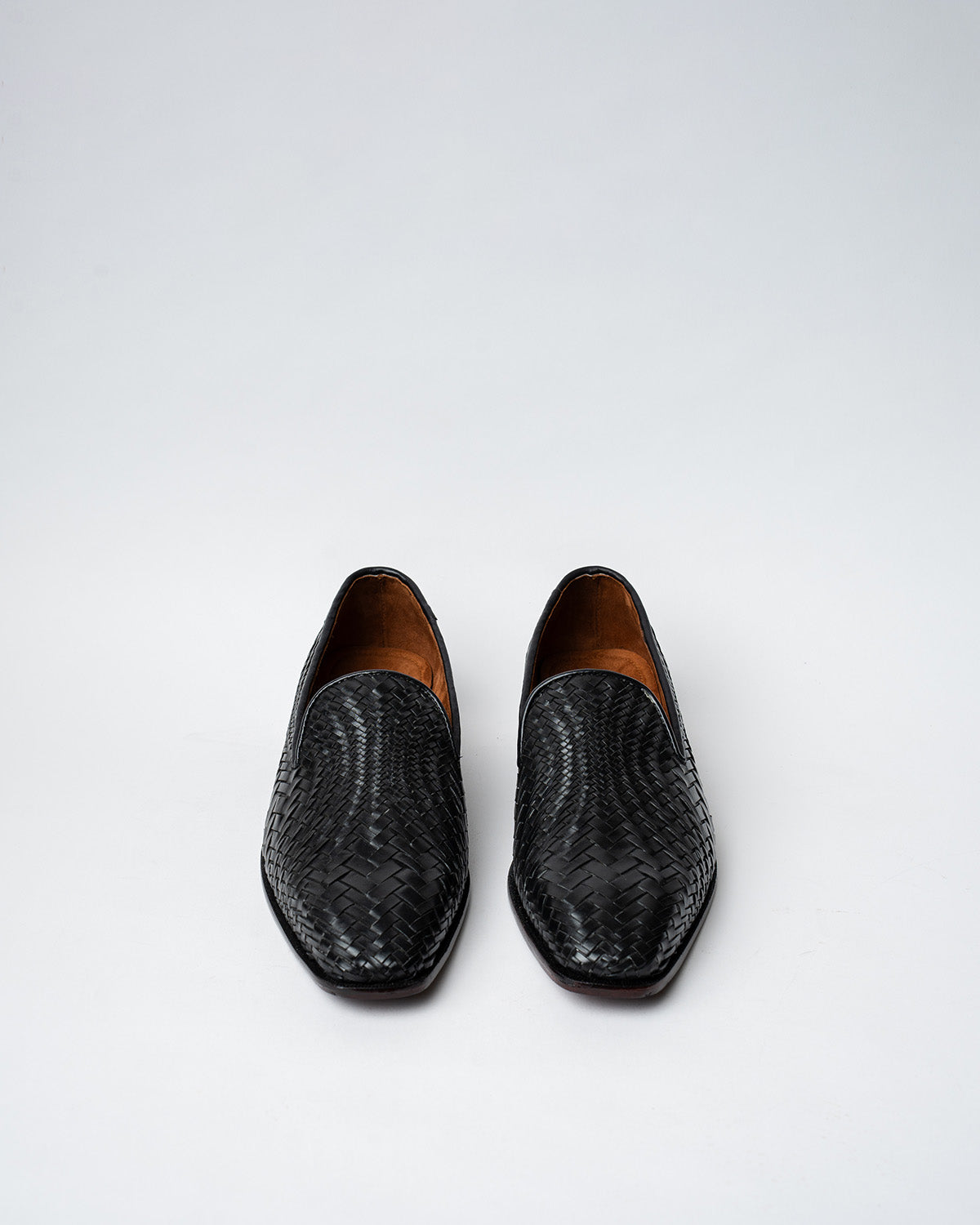 EVENING SLIP-ONS WITH AN ALMOND TOE, EASY TO SLIDE IN SHOES