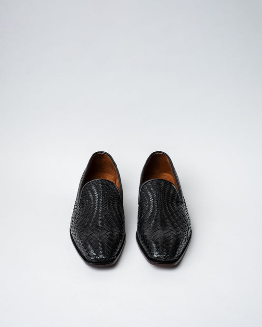 EVENING SLIP-ONS WITH AN ALMOND TOE,EASY TO SLIDE IN SHOES