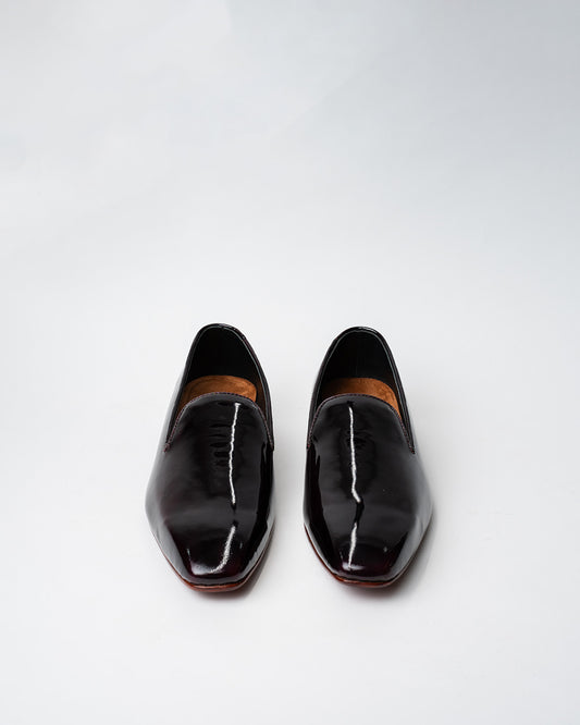 EVENING SLIP-ONS WITH AN ALMOND TOE,EASY TO SLIDE IN SHOES