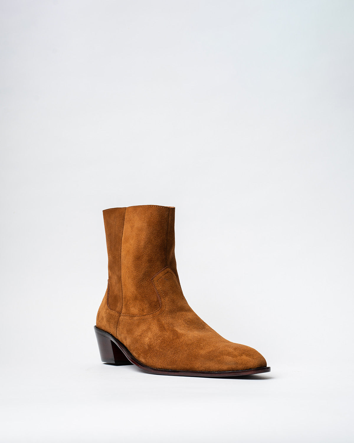 COWBOY ANKLE BOOTS WITH A SQUARE POINTED TOE AND TRAPEZOID HEEL, FEATURING A SIDE ZIP CLOSURE