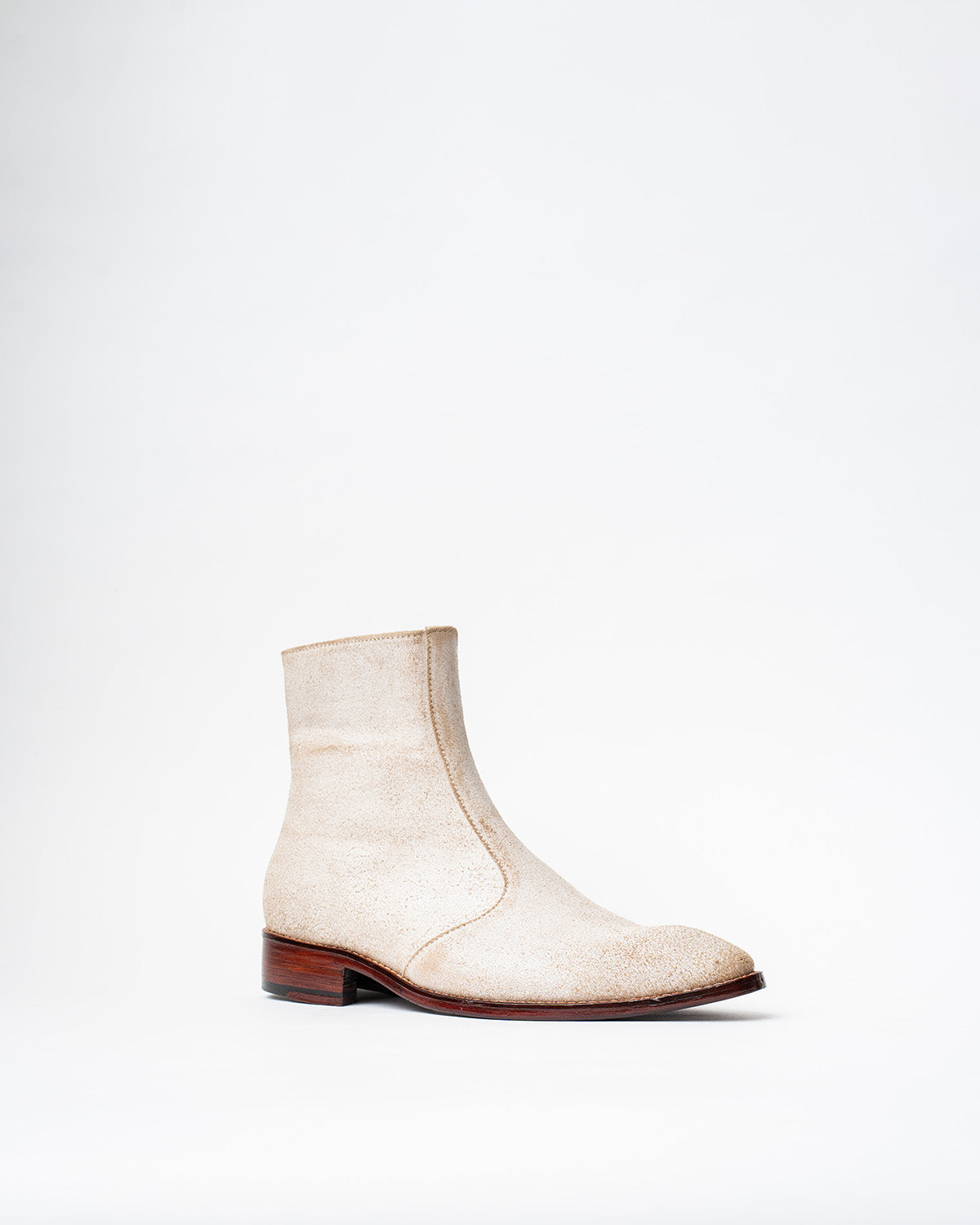 COWBOY ANKLE BOOTS WITH A SQUARE POINTED TOE AND TRAPEZOID HEEL, FEATURING A SIDE ZIP CLOSURE