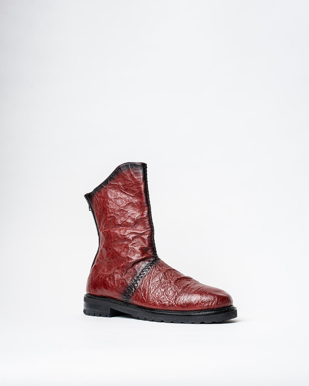 ANKLE BOOTS WITH A ROUNDED TOE, FEATURING A BACK ZIP CLOSURE