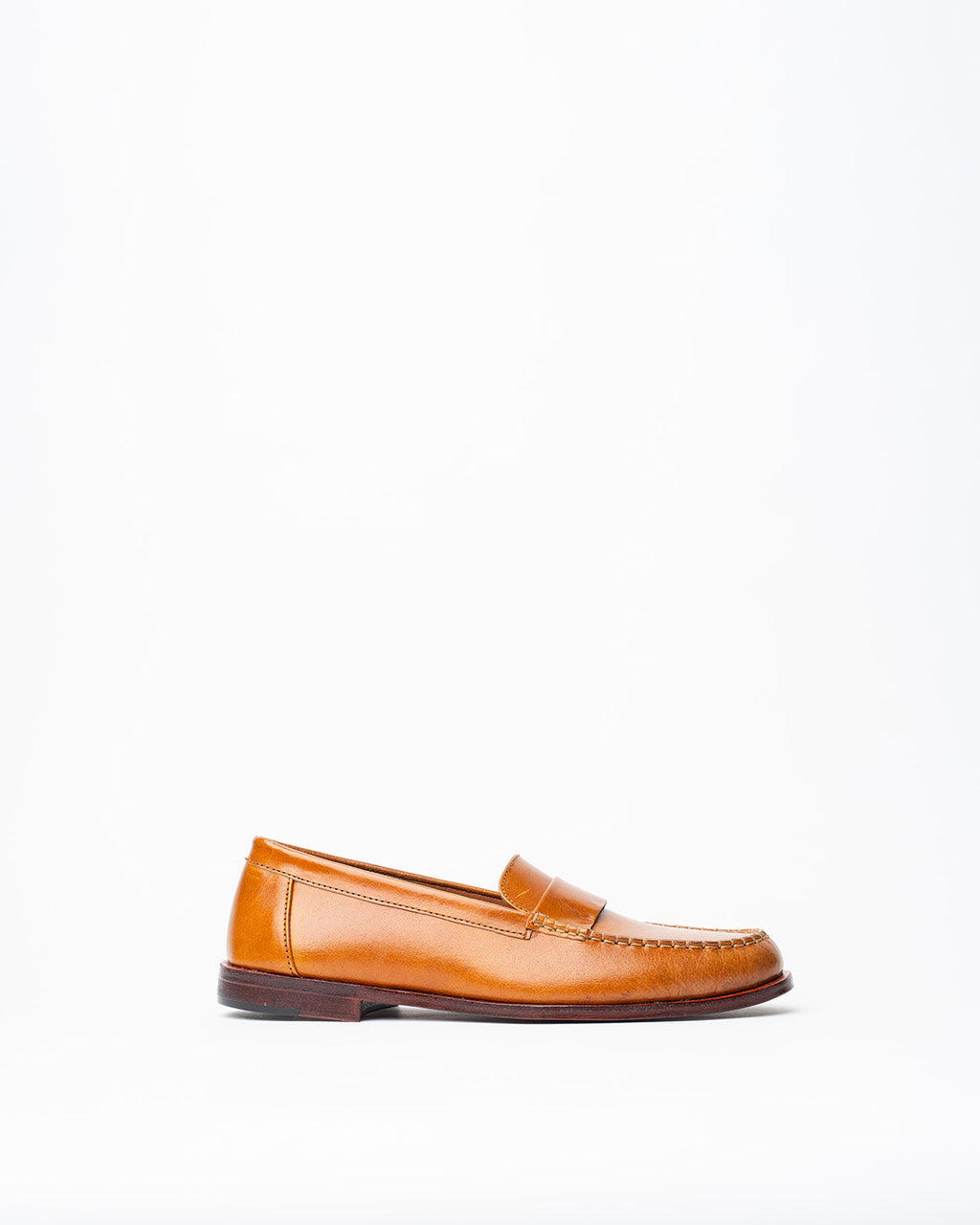 CLASSIC PENNY LOAFER, FEATURING OLD MONEY LOOK