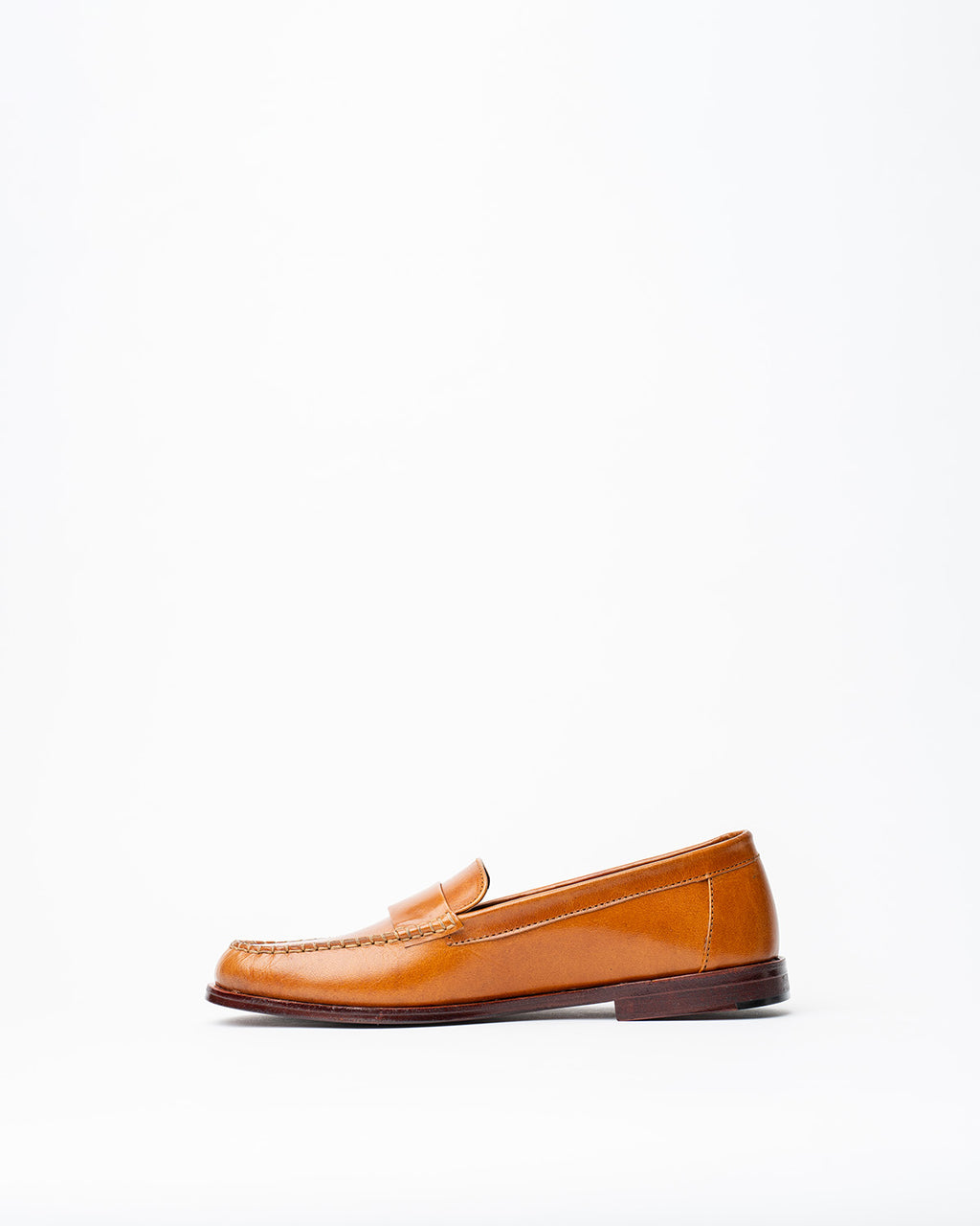 CLASSIC PENNY LOAFER, FEATURING OLD MONEY LOOK