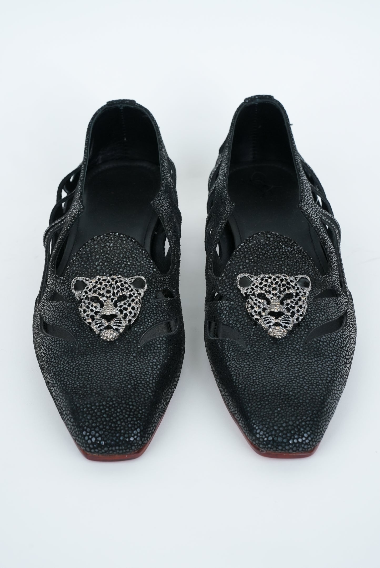 BLACK WITH CHEETAH CRYSTAL  STUD SQUARE POINTED TOE  CUT JUTTI