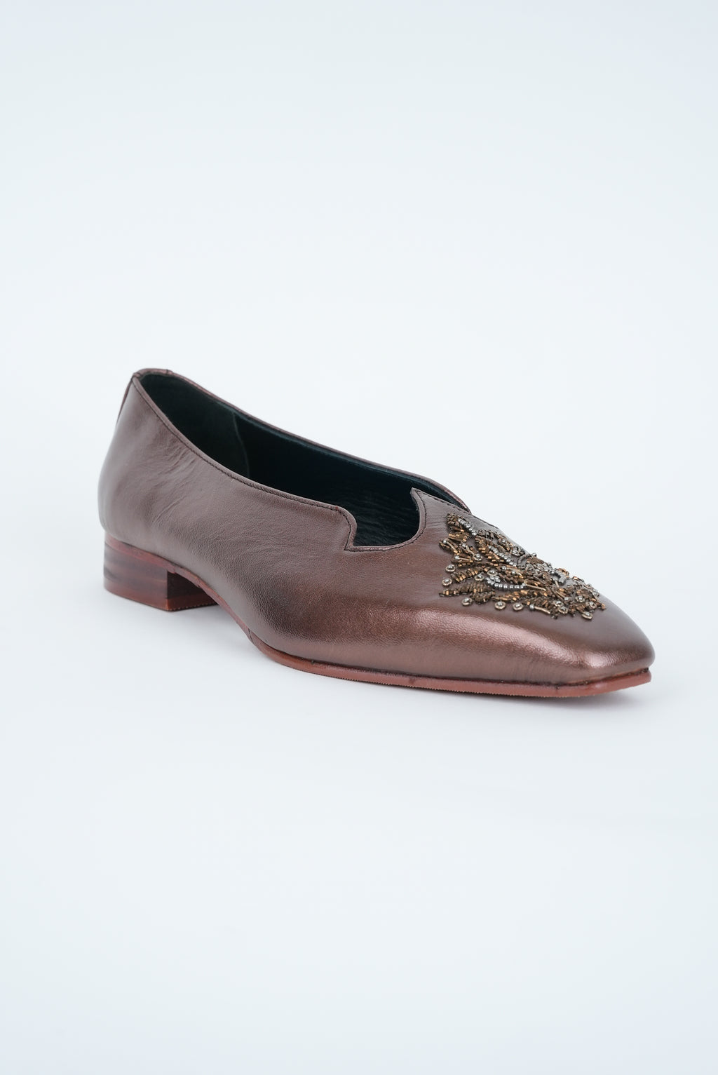 CLASSIC MAROON METALLIC SQUARE POINTED TOE JUTTI