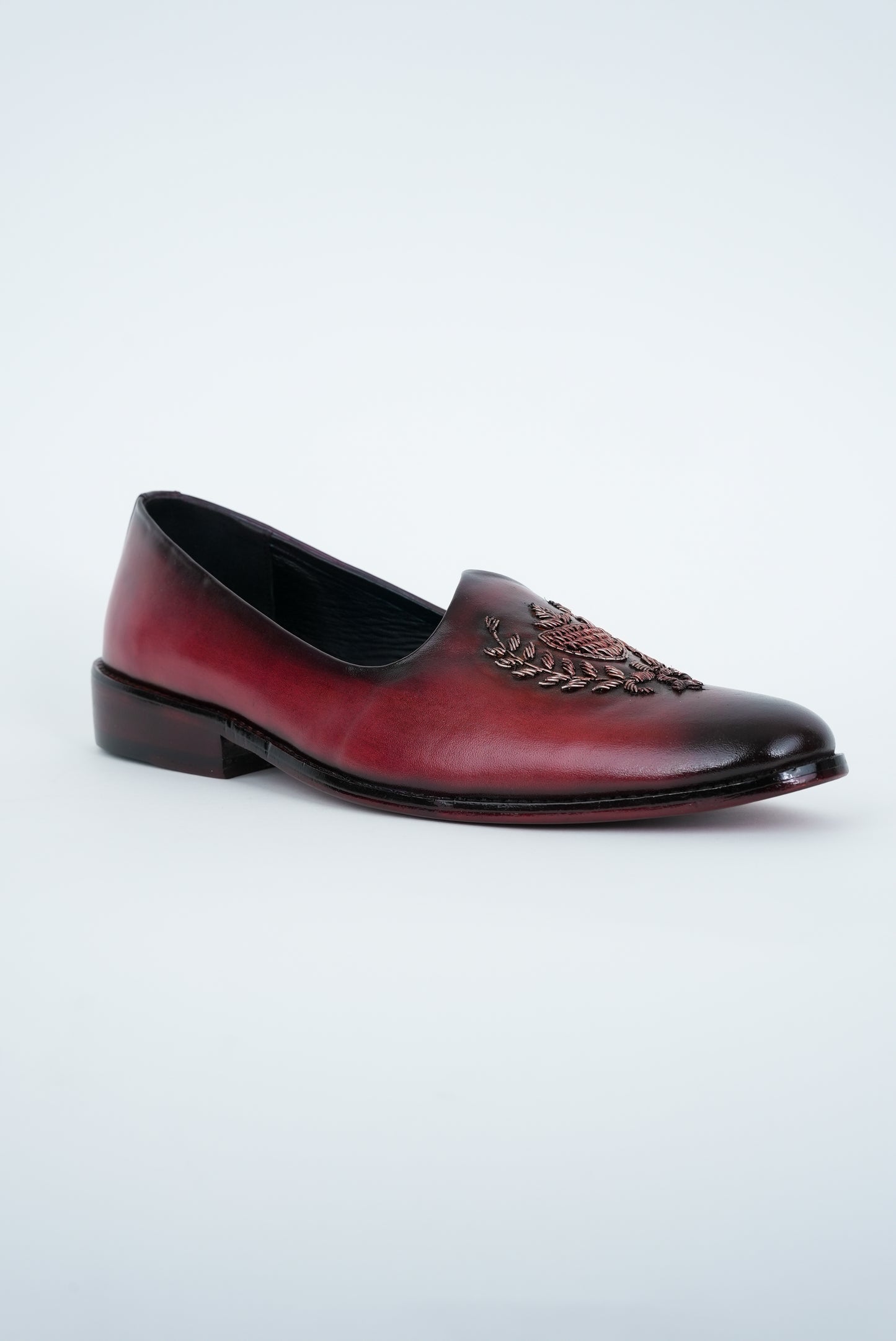 CLASSIC BORDO WITH  HANDMADE EMBRIODERY JUTTI