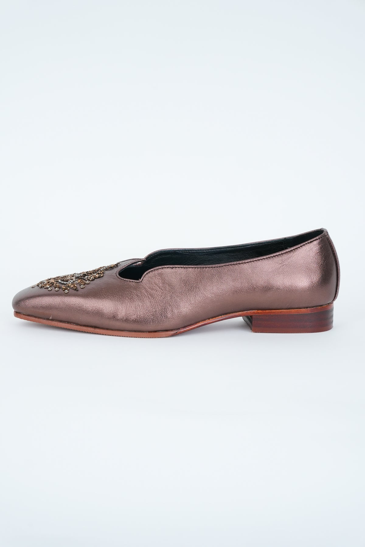 CLASSIC MAROON METALLIC SQUARE POINTED TOE JUTTI