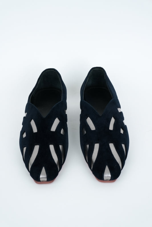 CLASSIC BLACK AND METALLIC  STRIPE TUXEDO