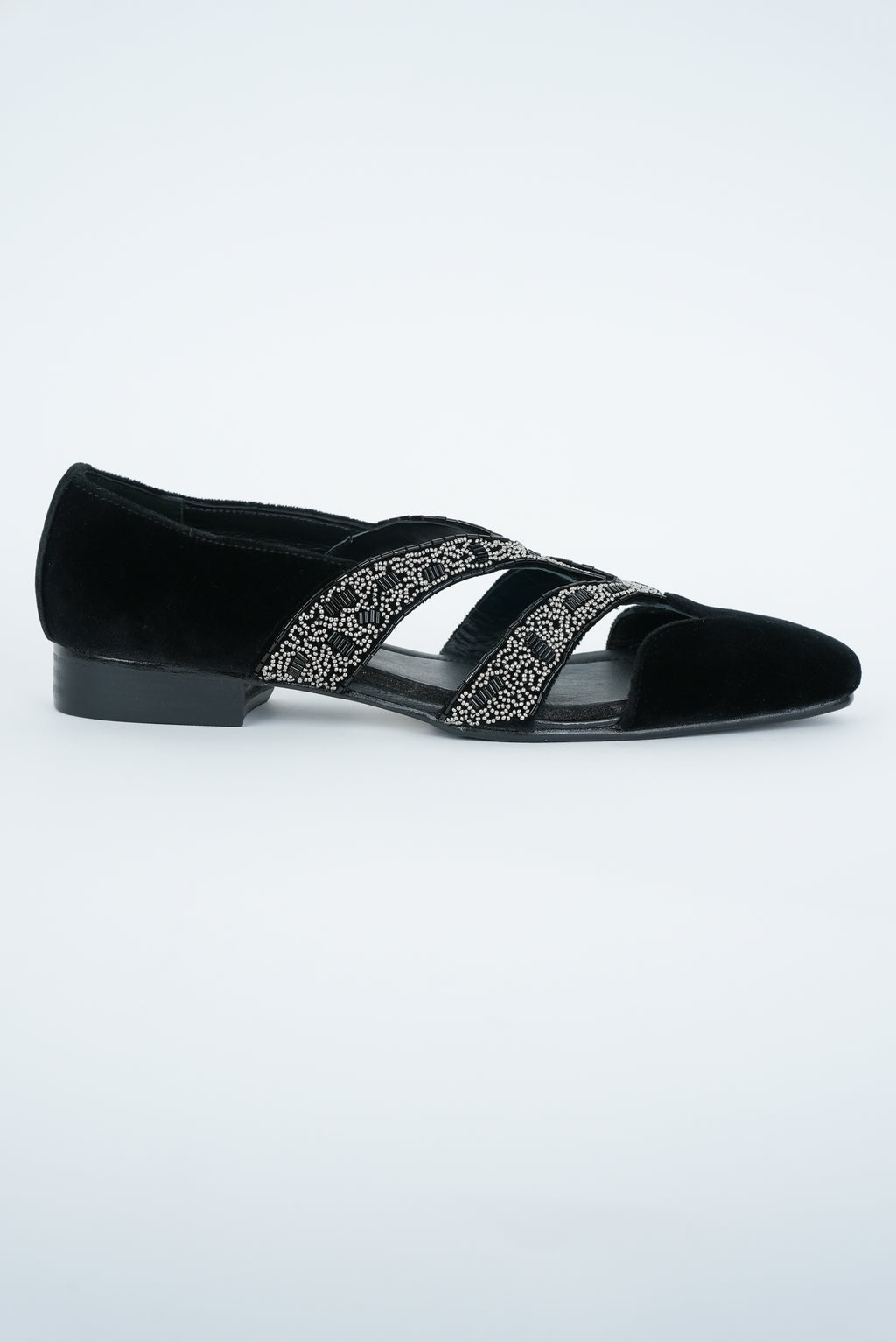 EVENING BLACK WITH CUT METALLIC STRIPE HAND EMBRIODERY TUXEDO
