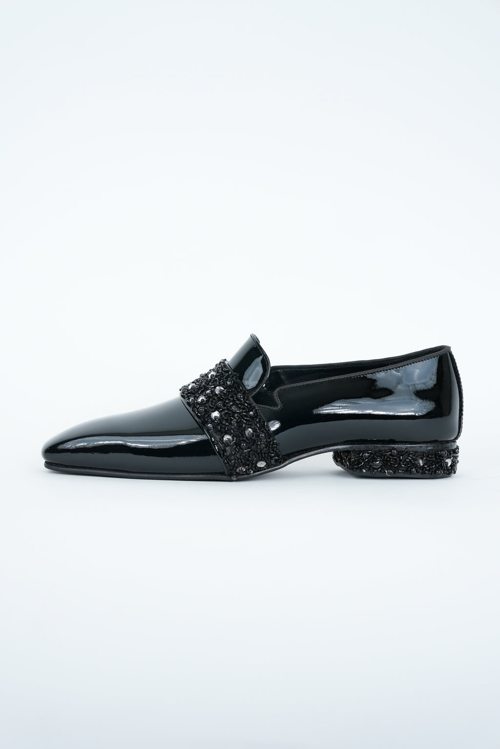 EVENING GLOSSY BLACK  WITH BLACK  EMBRIODERY STRAP SQUARE POINTED TOE  LOAFER TUXEDOS