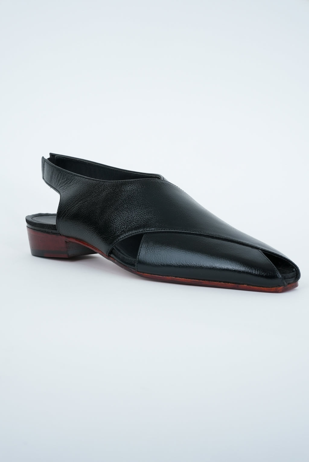 CLASSIC BLACK CRISS-CROSS  STRAP VELCRO SANDAL