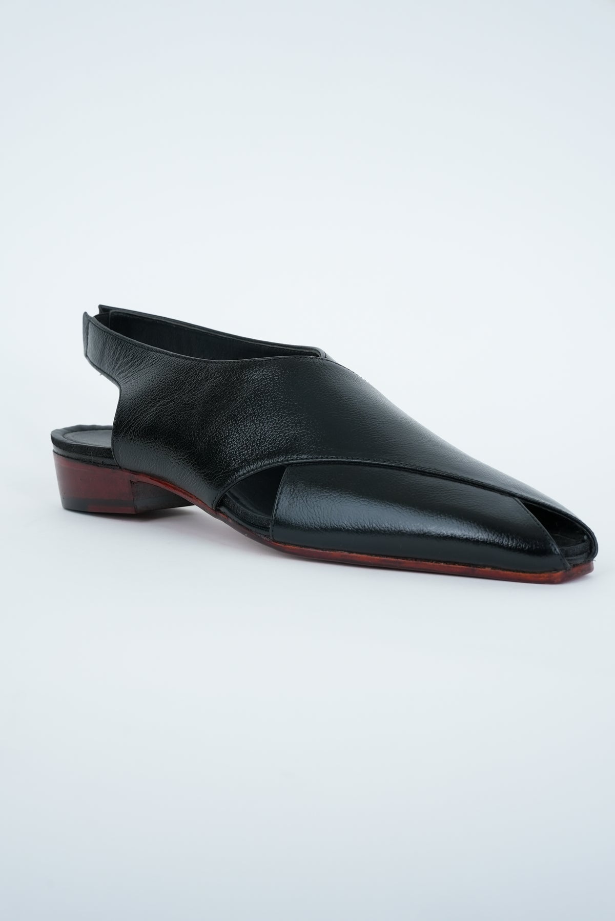CLASSIC BLACK CRISS-CROSS  STRAP VELCRO SANDAL