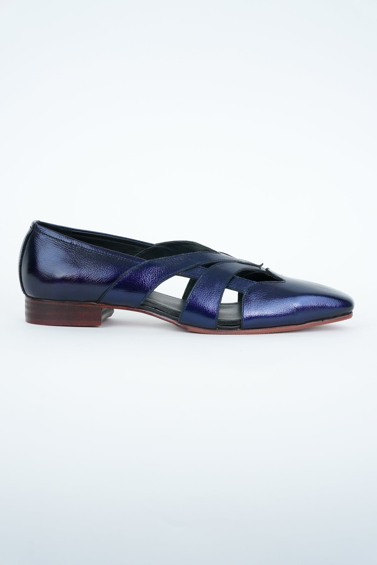 CLASSIC NAVY BLUE CUT JUTTI