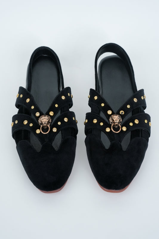 CLASSIC BLACK WITH GOLD  PINS AND LION STUD CUT SANDALS