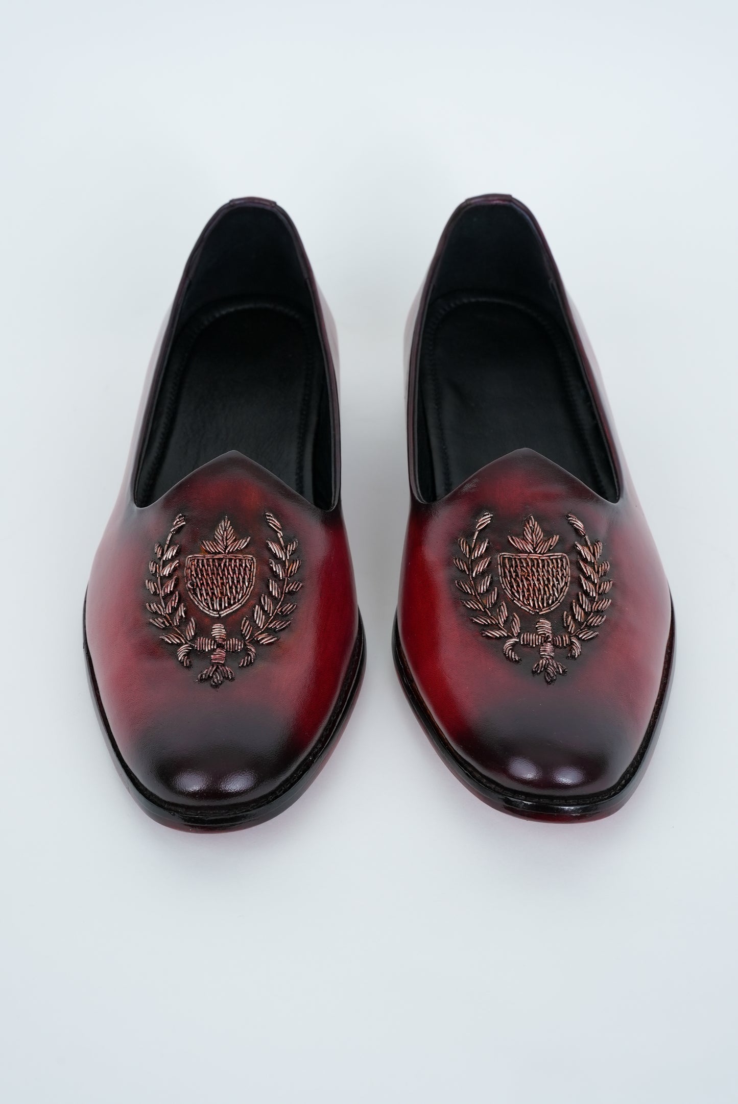 CLASSIC BORDO WITH  HANDMADE EMBRIODERY JUTTI