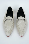 CLASSIC IVORY WITH  POINTED TOE JUTTI