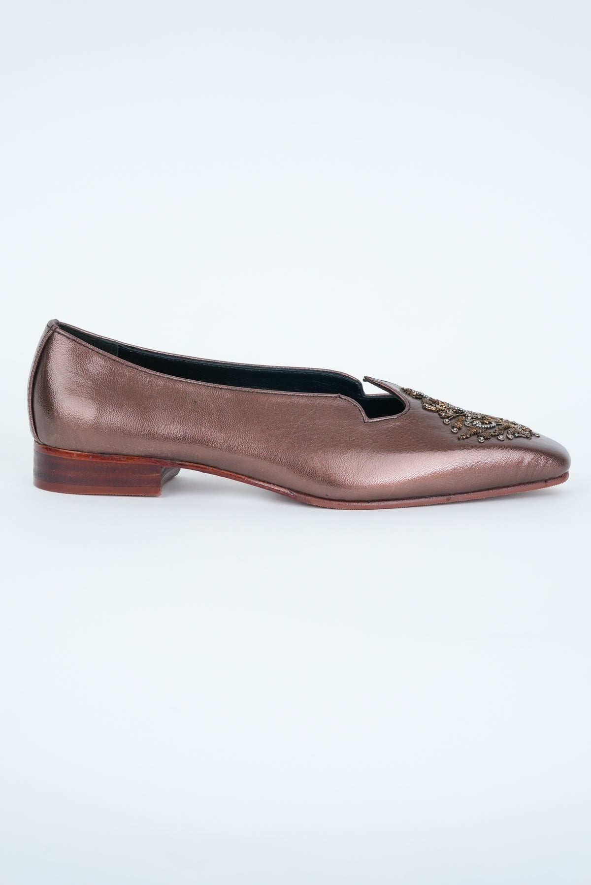 CLASSIC MAROON METALLIC SQUARE POINTED TOE JUTTI