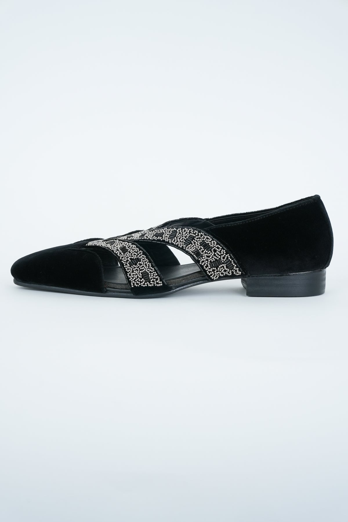 EVENING BLACK WITH CUT METALLIC STRIPE HAND EMBRIODERY TUXEDO
