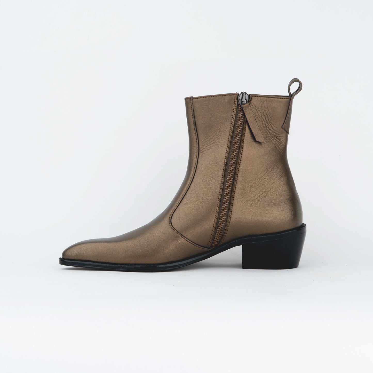 METALLIC COPPER BOOTS WITH A SQUARE POINTED TOE AND TRAPEZOID HEEL